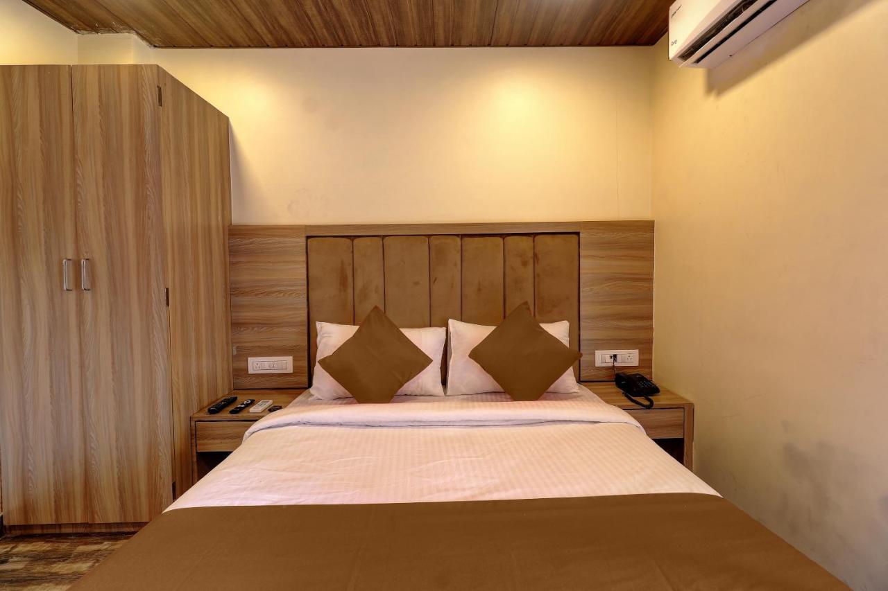 Hotel Priceless มุมไบ ภายนอก รูปภาพ
